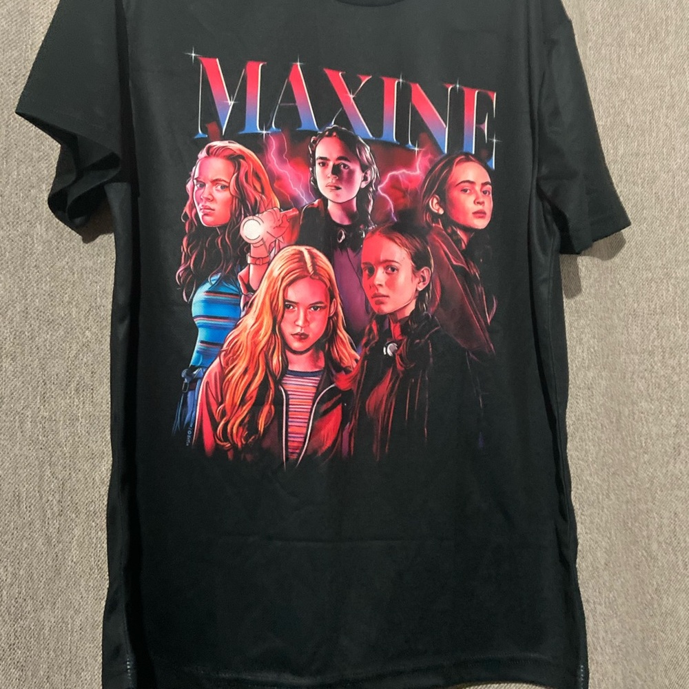 Maxine Black Graphic Women's Top